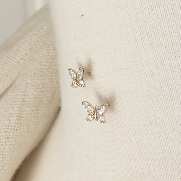 Solid 14K Yellow Gold Cz butterfly Earrings - Picture 4 of 8